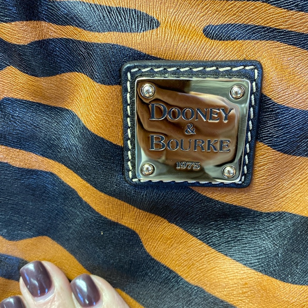 GUC Dooney and Bourke Tiger print tote purse.